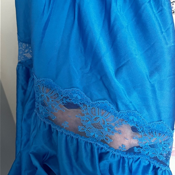 Vintage Royal Blue Maxi Skirt with Lace Trim Carrie Bradshaw - Picture 4 of 8